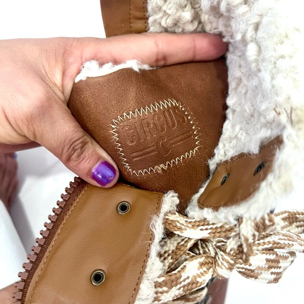 Circus by Sam Edelman Sambert‎ Dark Camel Brown and Cream Winter Boots 9